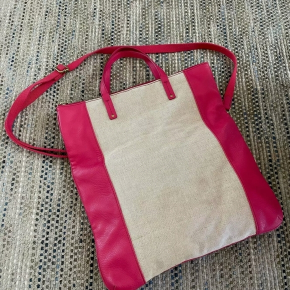 Fossil Explorer Red and Tan Messenger Canvas Crossbody Tote NWOT - Picture 6 of 13